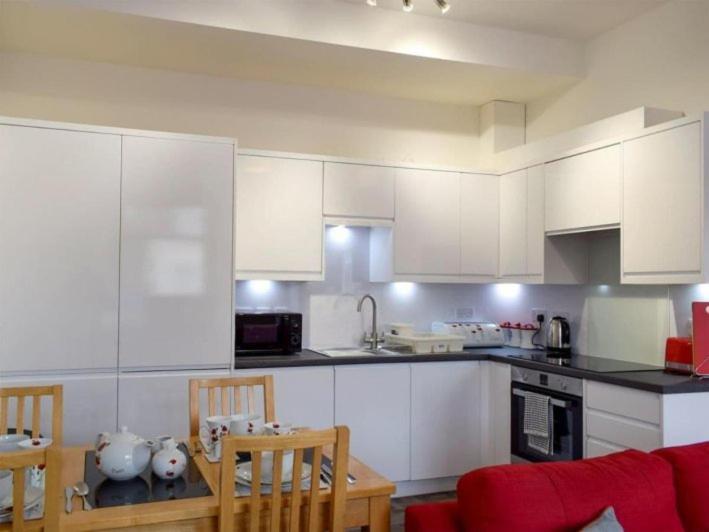 Courtyard Holiday Apartments Inverkeithing Exterior foto